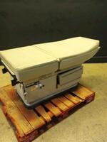 MIDMARK 405 POWER EXAM TABLE