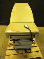 MIDMARK 405 POWER EXAM TABLE