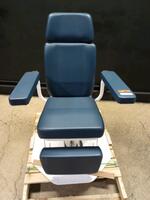 UMF 8612 EXAM CHAIR