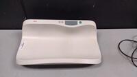 SECA DIGITAL INFANT SCALE