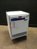 FISHER SCIENTIFIC MR05PA LAB FRIDGE