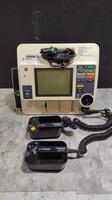 MEDTRONIC/PHYSIO-CONTROL LIFEPAK 12 BIPHASIC DEFIB WITH PACING, 3 LEAD ECG, ANALYZE, PADDLES, BATTERY