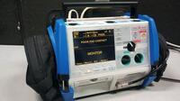 ZOLL M SERIES BIPHASIC DEFIB WITH PACING, 3 LEAD ECG, SPO2, NIBP, ANALYZE, BATTERY